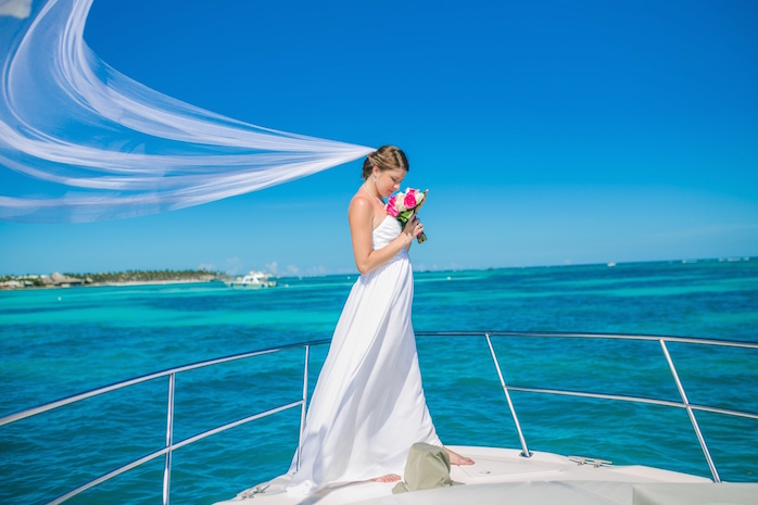 Свадебная фотосессия на яхте