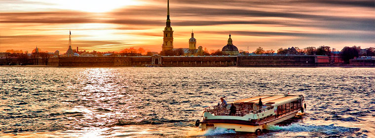 rent a motor ship in St. Petersburg