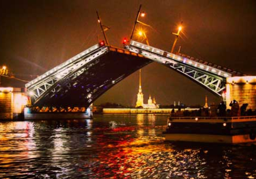 Развод Дворцового моста под музыку Олега Каравайчука